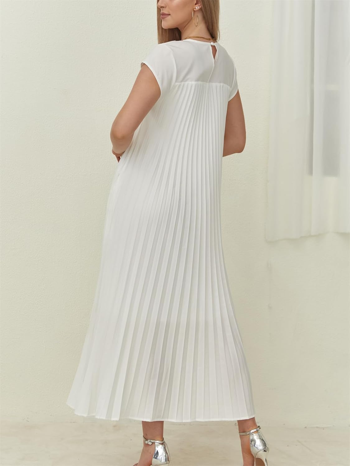Pleated Fit Crewneck Flowy Maxi Dress with Pockets