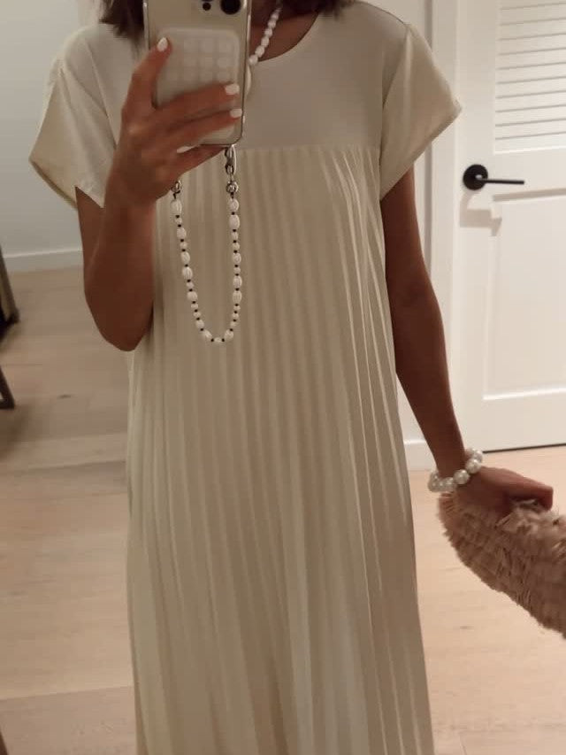 Pleated Fit Crewneck Flowy Maxi Dress with Pockets