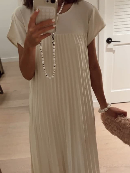 Pleated Fit Crewneck Flowy Maxi Dress with Pockets