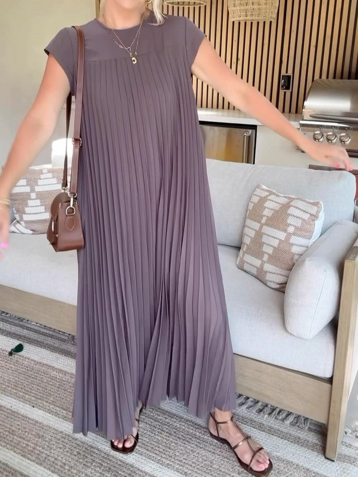 Pleated Fit Crewneck Flowy Maxi Dress with Pockets