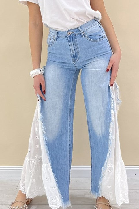 Light Palace Etched With Lace Jeans