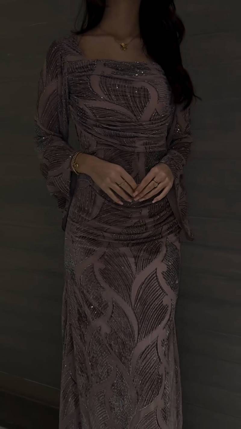 Elegant Blue Rhinestone Wide Sleeve Maxi Dress