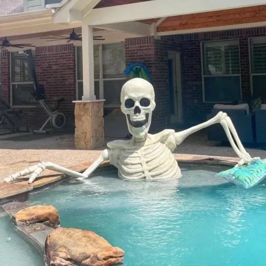 🎃Halloween Pre-sale 50% OFF🔥–Towering Skeleton with LED Eyes & Haunting Sounds👻