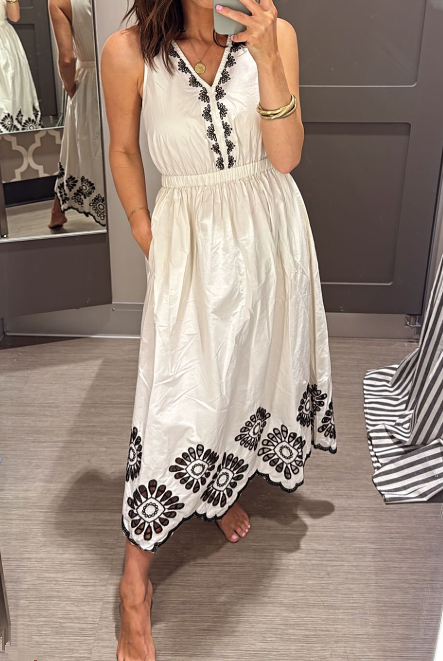 The Chic Eyelet Sundress With Elastic Waist