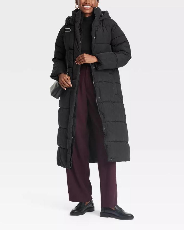 Women's Hooded Duvet Puffer Jacket