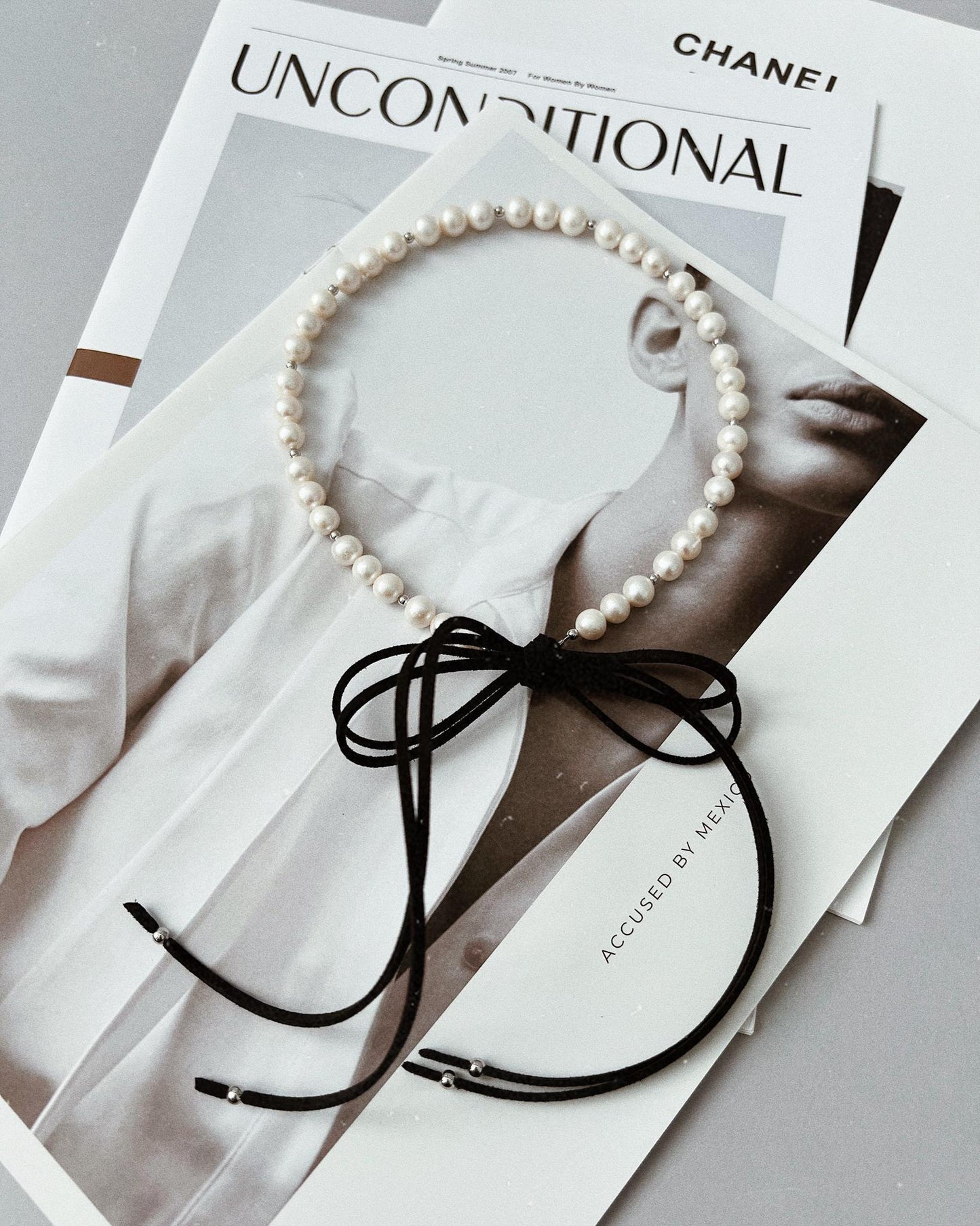 Velvet Bow Pearl Necklace