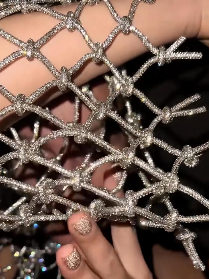 Chic Rhinestone Sleeves