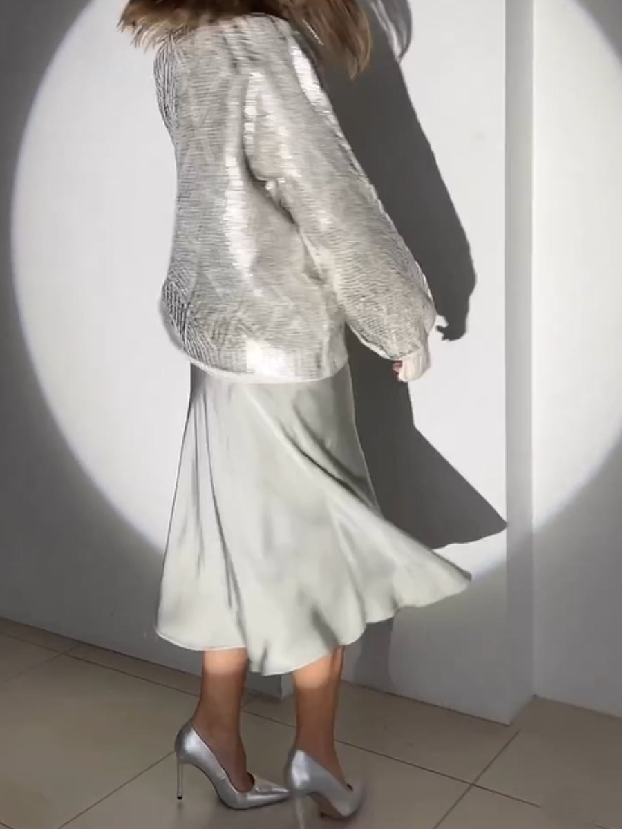 A Shinning Sweater