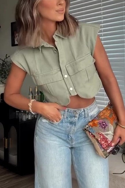 Women‘s Cropped Button Down Denim Top