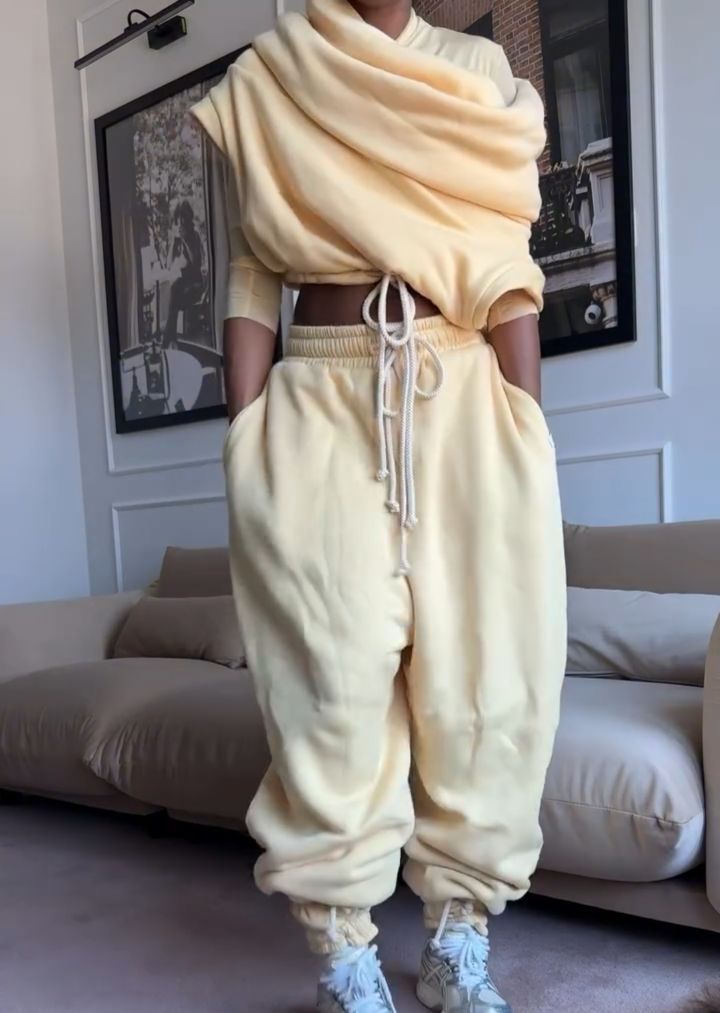 Irregular sweatshirt suit