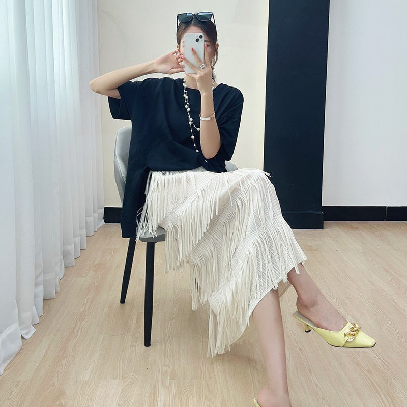 The Chic Fringed Skirt