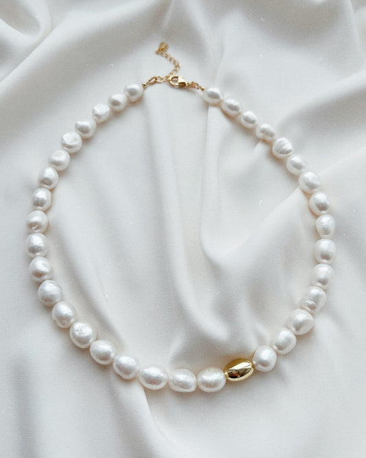 Shaped Pearl Nnecklace