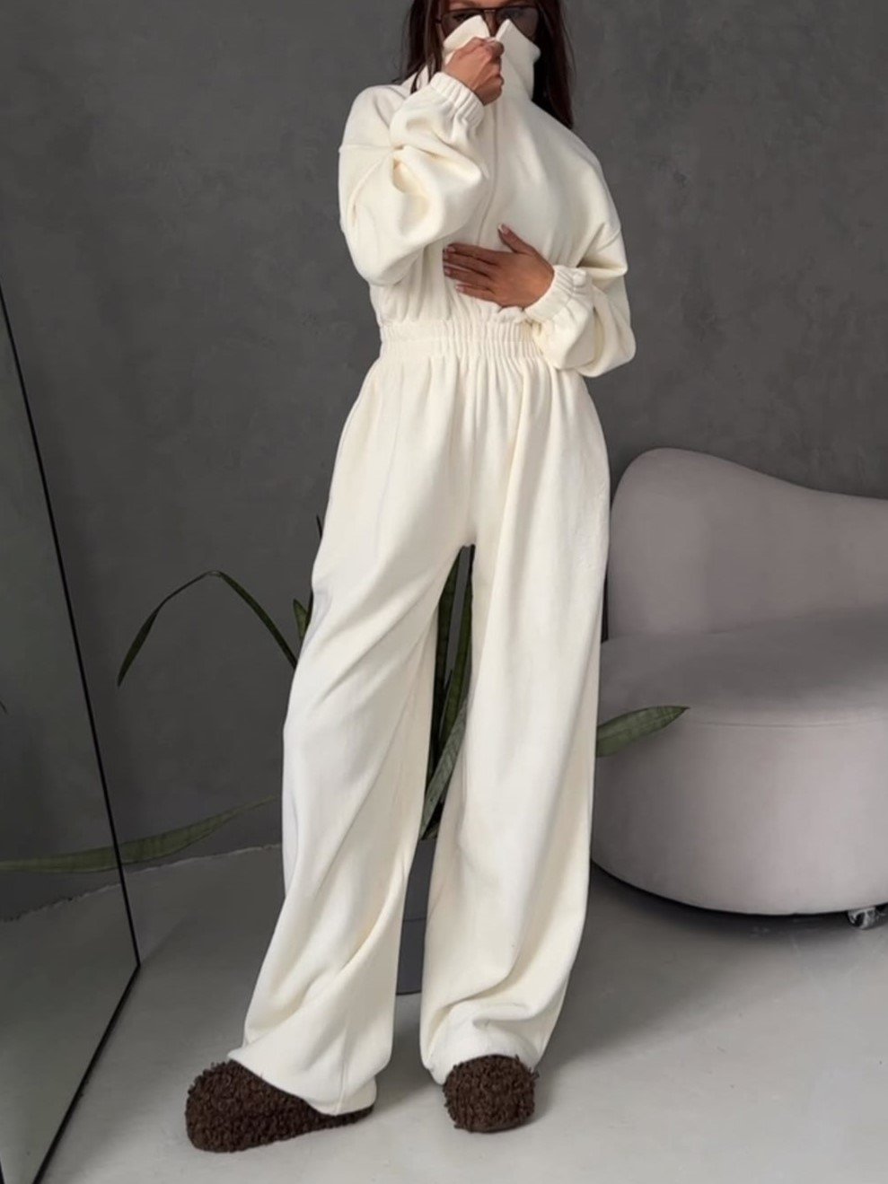 Fashionable super soft velvet jumpsuit