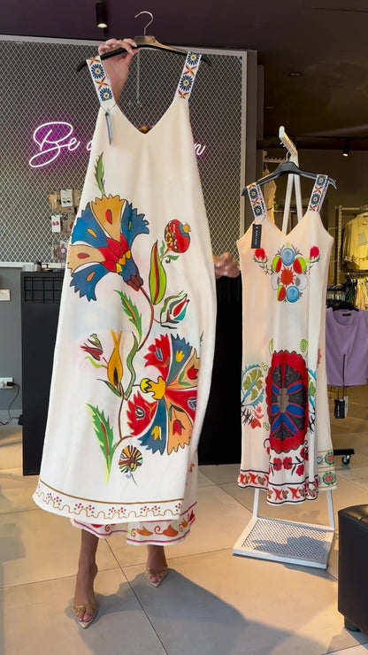 Bauhinia V-neck Maxi Dress