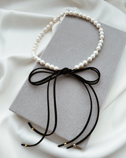 Velvet Bow Pearl Necklace