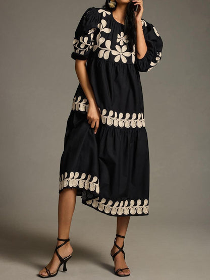 Elegant loose and comfortable midi dress