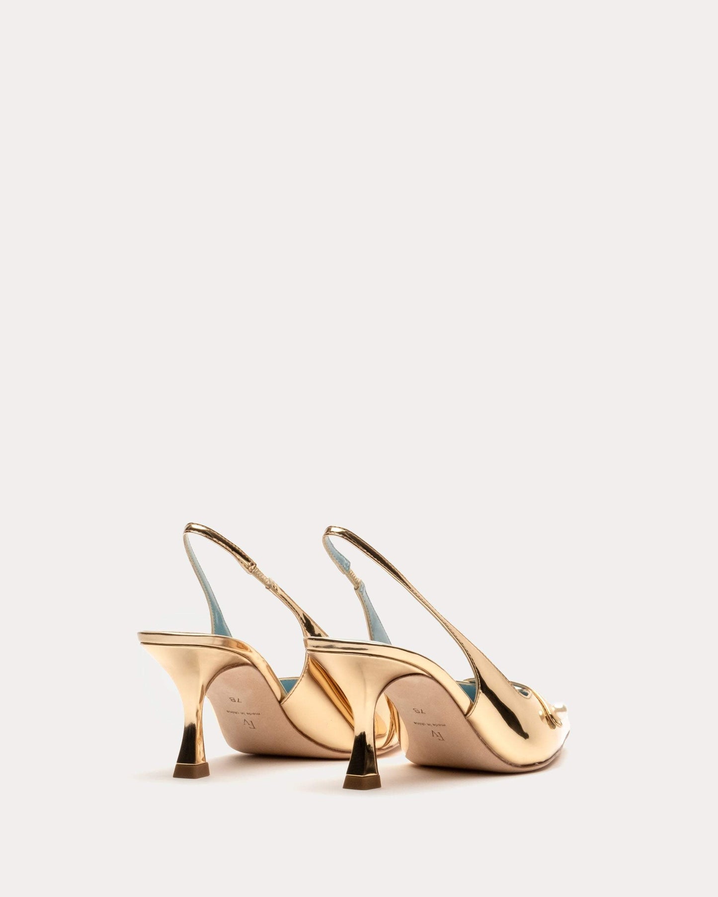 Pump With Pearl  Gold Heels