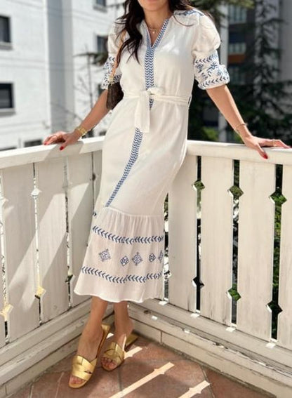 Elegant Embroidered V-neck Fishtail Dress